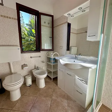 Palm House - Seaside Vacation Home! Prázdninový dům